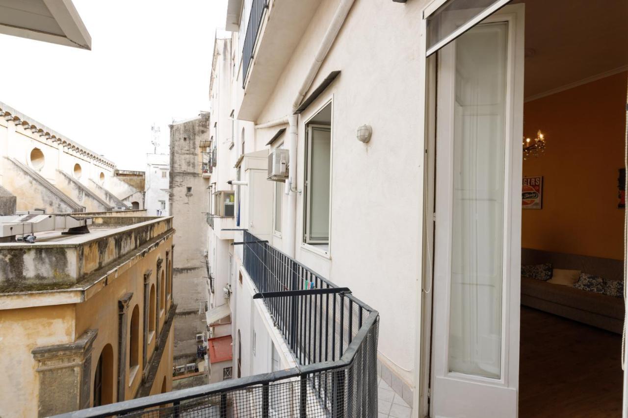 Duomo 77 - In The Heart Of The Historical Center By Elite Villas Naples Exterior photo